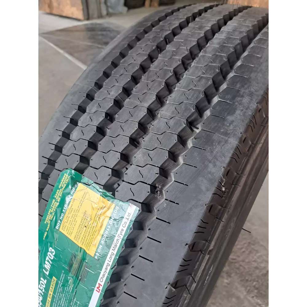 Грузовая шина 315/70 R22,5 Long March LM-703 18PR в Нытве