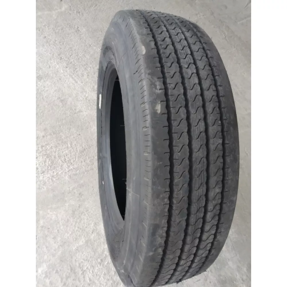 Грузовая шина 255/70 R22,5 Long March LM-120 16PR в Нытве