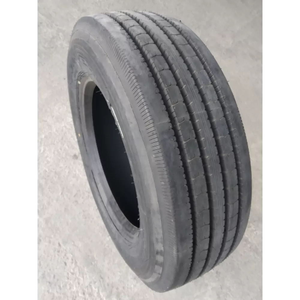 Грузовая шина 245/70 R19,5 Long March LM-216 16PR в Нытве